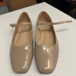 NEW Patent Leather Nude Mary Jane Flats